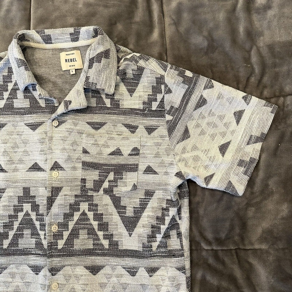 Redefined Rebel Sweater Men's‎ Large Cotton White Black Button Up